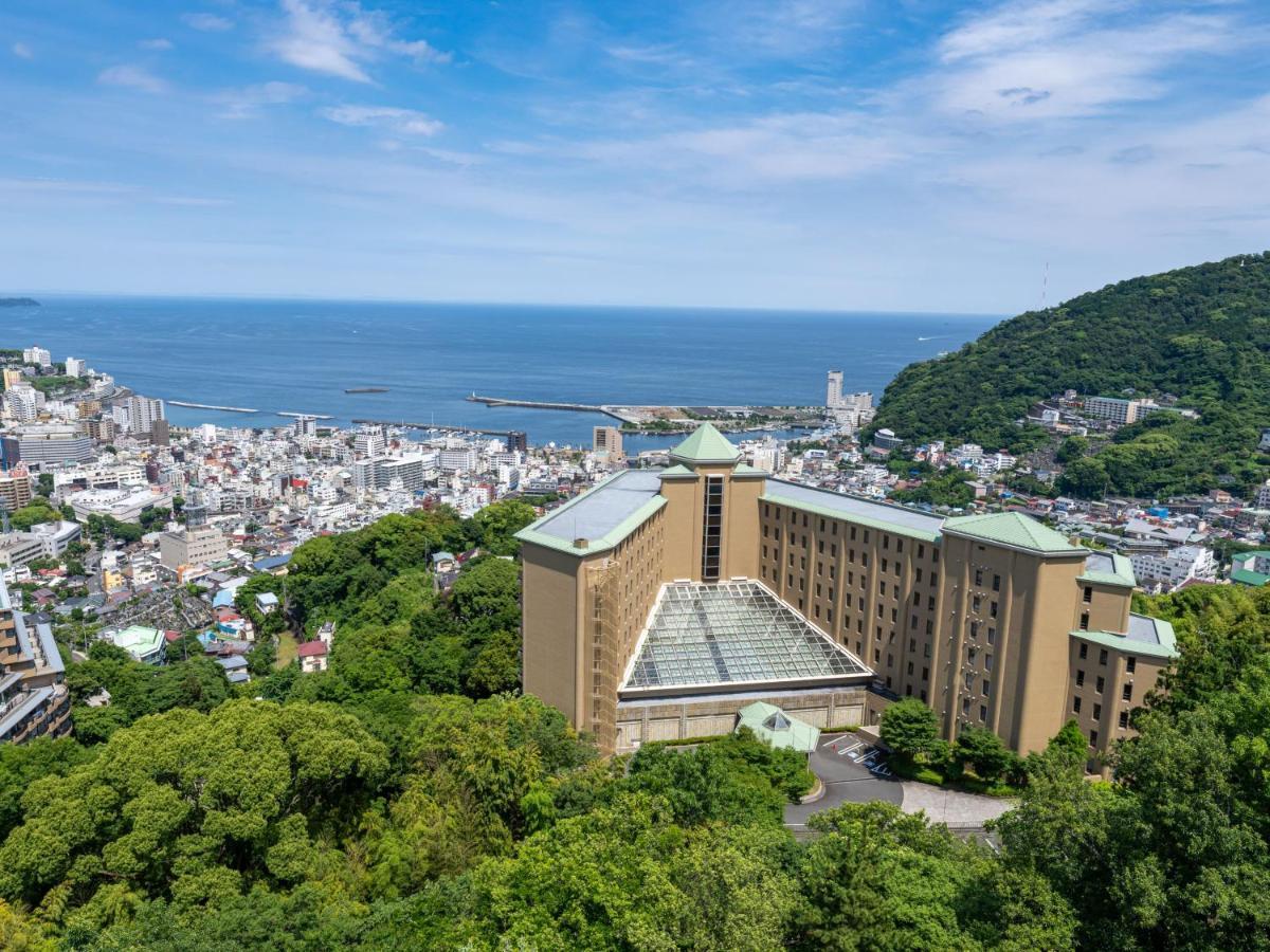 Kamenoi Hotel Atami Bagian luar foto
